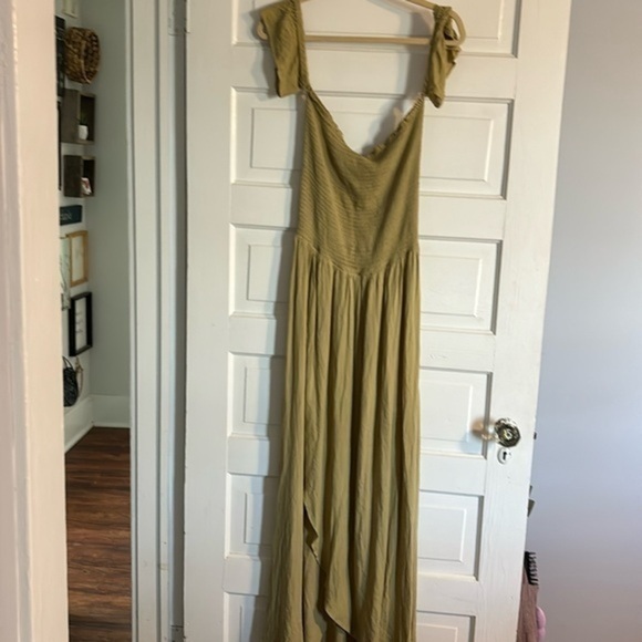 YBF (Young Fabulous & Broke) Sage Green Dress - Picture 1 of 7